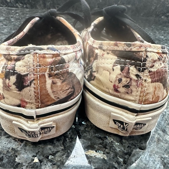 VANS ASPCA Cats Kitty Print Animals RARE Limited Edition Shoes Women’s Size 5.5 - Picture 7 of 14